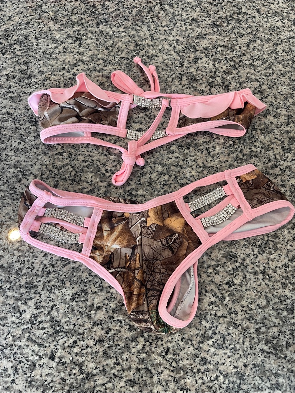Pink Camo Bikini Set - Picture 2 of 3